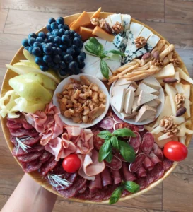 Pohodové odpoledne ve sklípku - Wine Tours Moravia